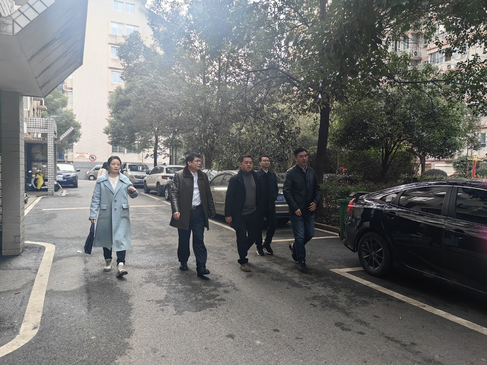 岁寒送温情 关怀暖人心｜王伟华率队到MK体育建设开展走访慰问