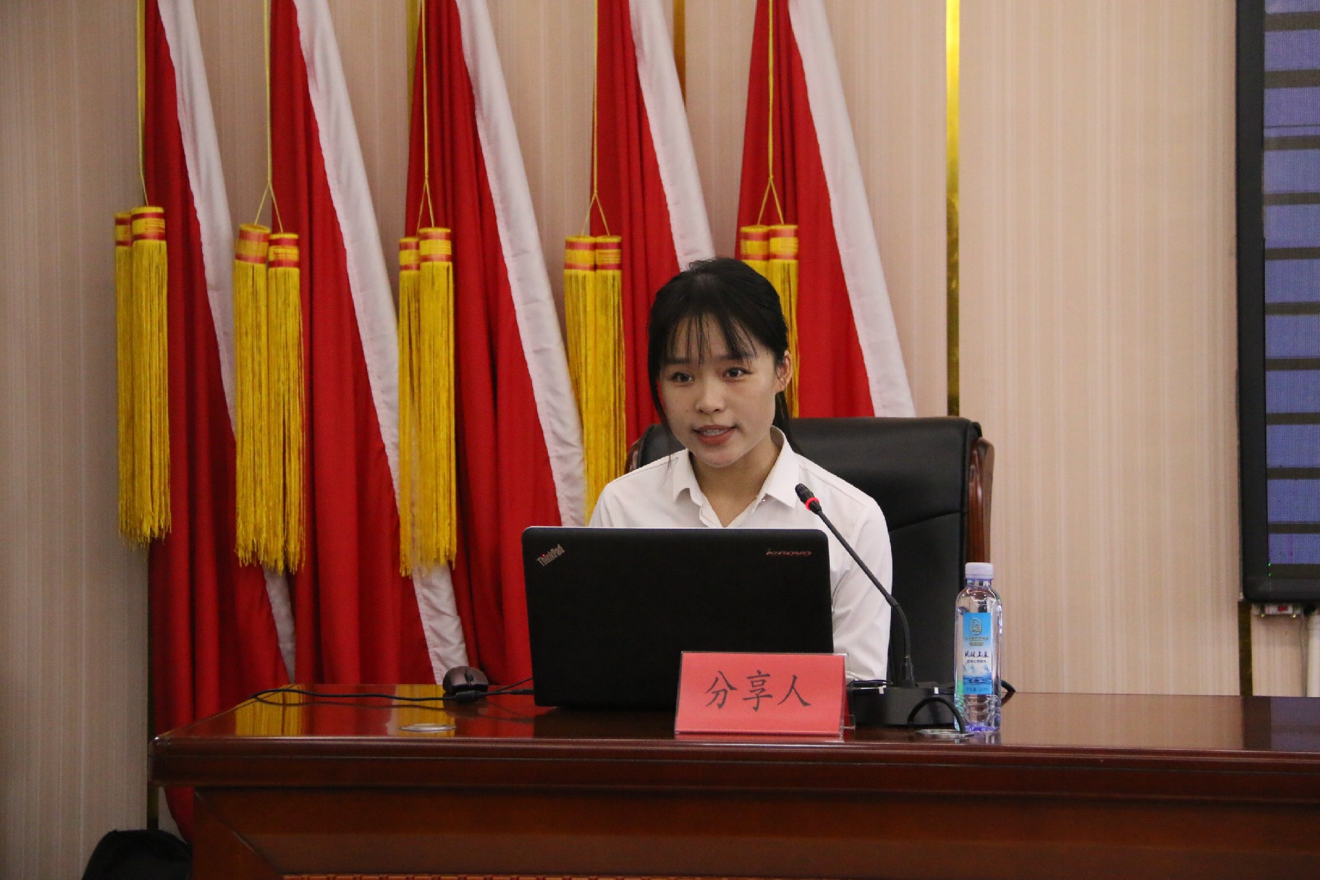 墨香四溢 “书香MK体育”绽放思想之花 ——MK体育建设集团“书香MK体育”读书分享会精彩回顾 (第一期②)
